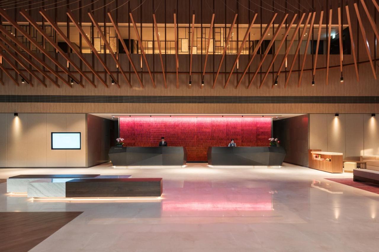 Crowne Plaza Tainan By Ihg Hotel Ngoại thất bức ảnh The lobby of the hotel