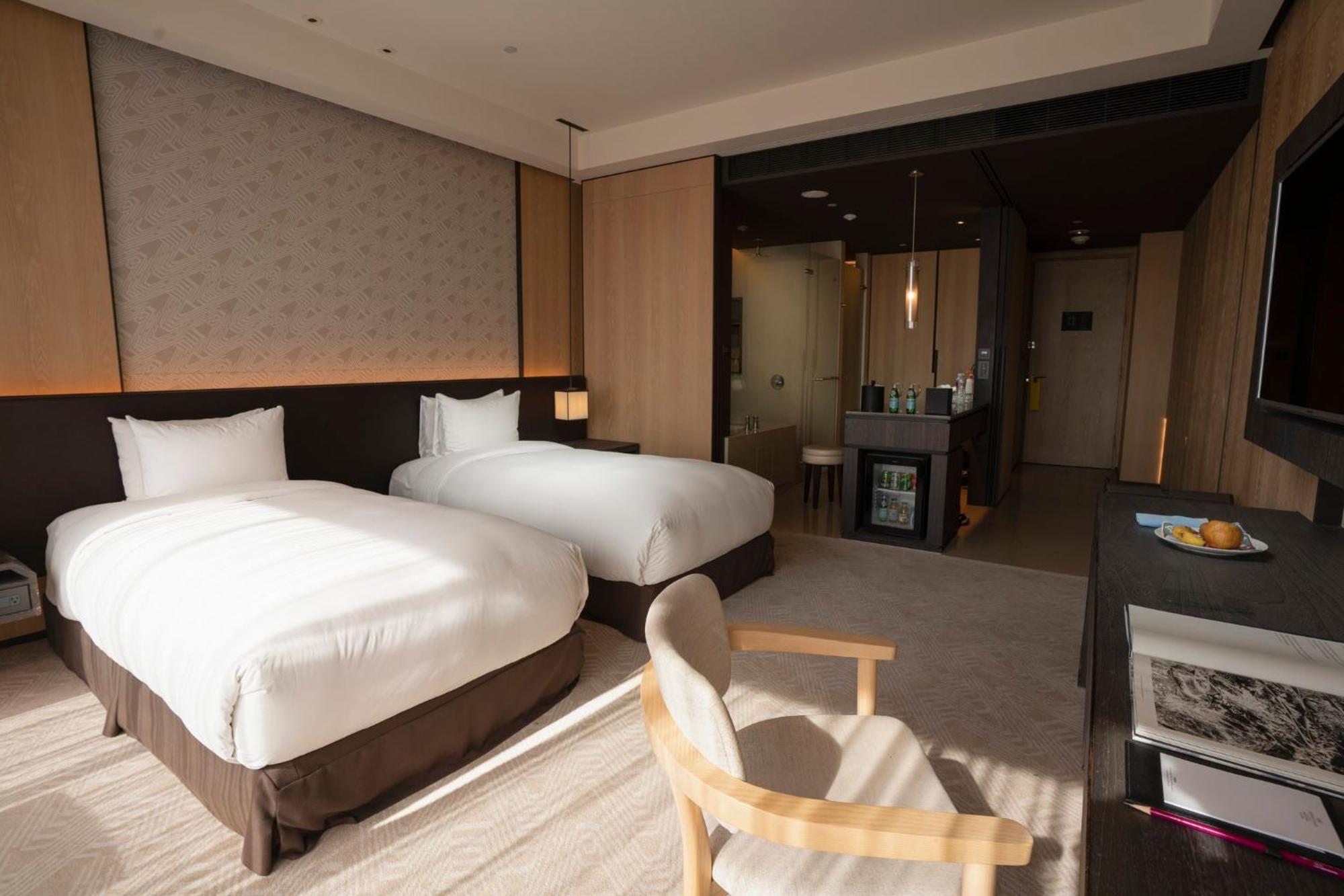 Crowne Plaza Tainan By Ihg Hotel Ngoại thất bức ảnh Deluxe Room