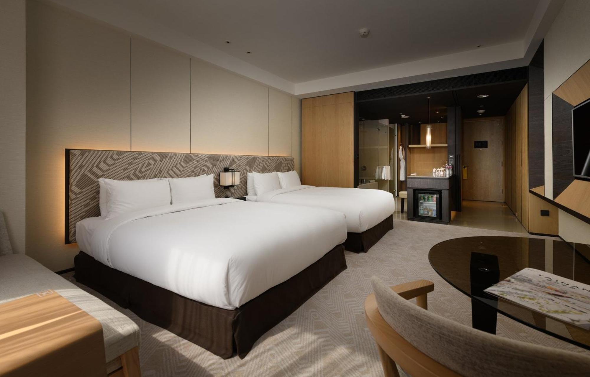 Crowne Plaza Tainan By Ihg Hotel Ngoại thất bức ảnh Deluxe Room