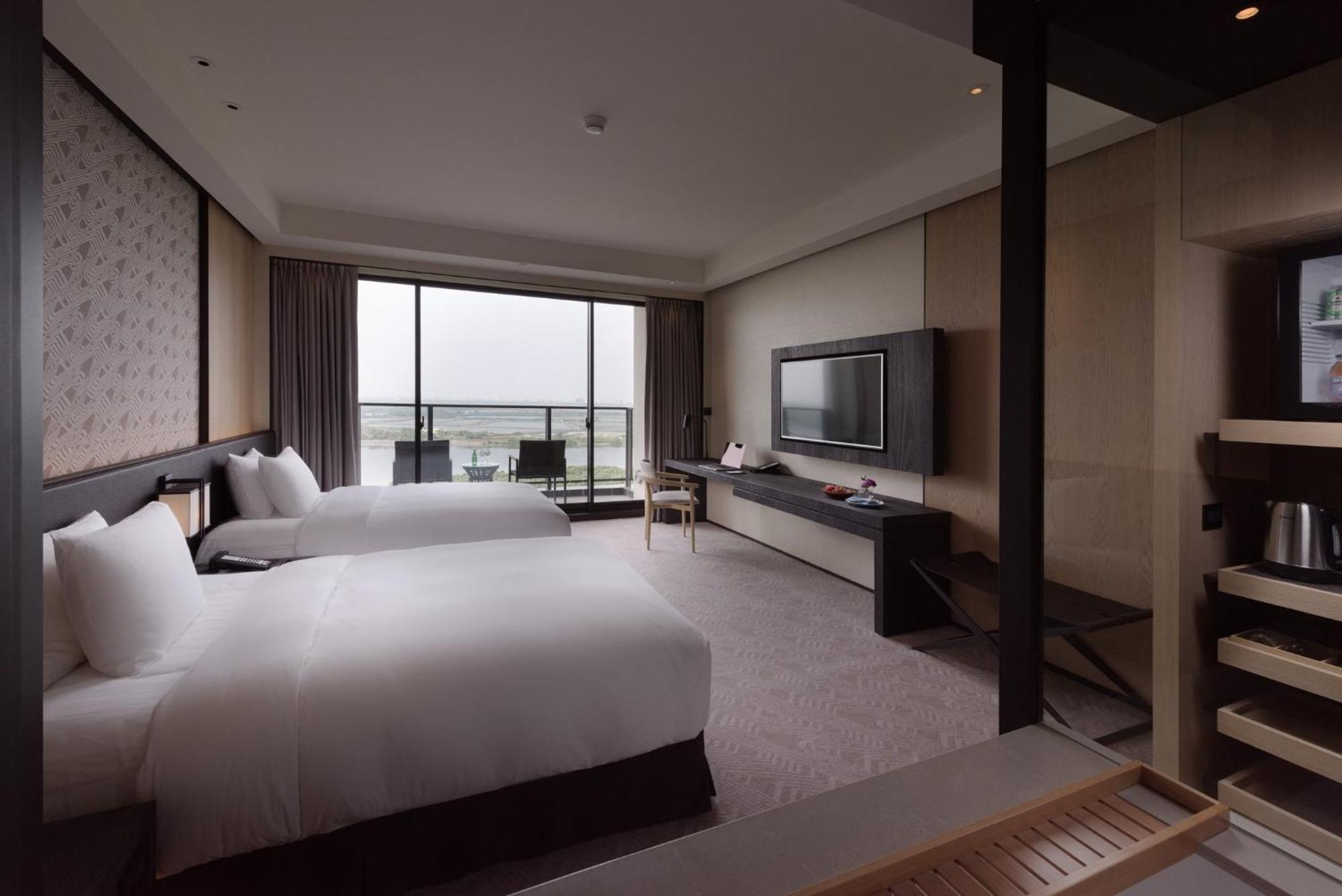Crowne Plaza Tainan By Ihg Hotel Ngoại thất bức ảnh Deluxe Room